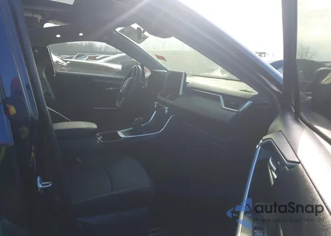 2024 Toyota Rav4 Hybrid Xle z USA, uszkodzony, nr VIN JTMRWRFV9RD236973